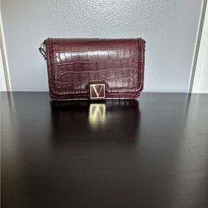 Elegant Burgundy Croc-Embossed Women's Bag